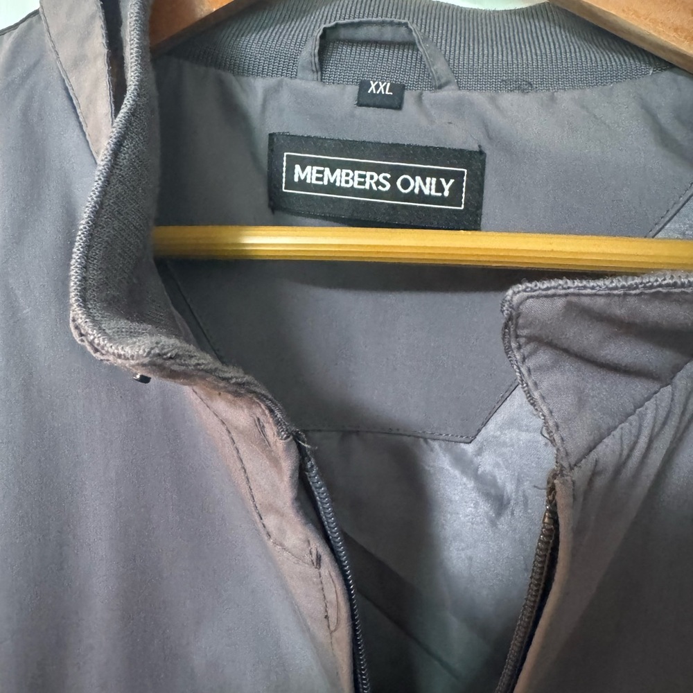 Members Only Charcoal Jacket - Vintage - Picture 5 of 5